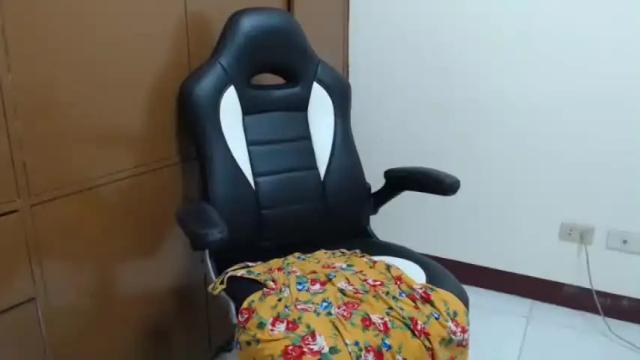 Image 8 of _ashley27 Stream on Chaturbate on 13 months ago