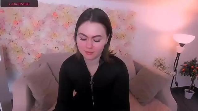 Image 2 of _asti__ Stream on Chaturbate on 16 months ago