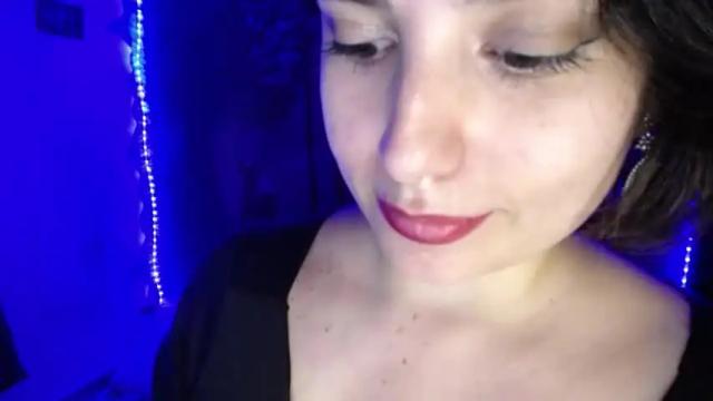 Image 6 of _atenea_golden Stream on Chaturbate on 13 months ago