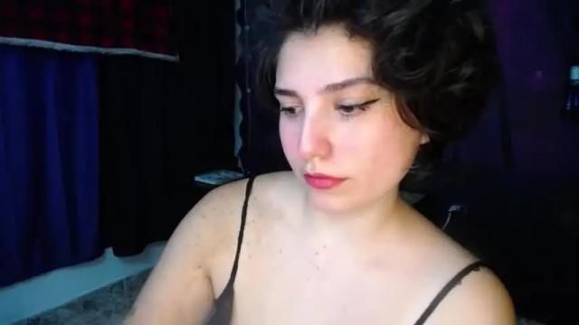 Image 6 of _atenea_golden Stream on Chaturbate on 15 months ago