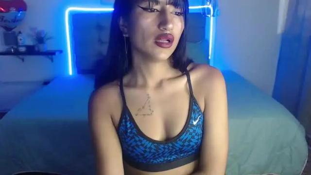 Image 3 of _aurora_24 Stream on Chaturbate on 14 months ago
