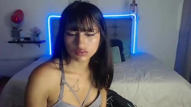Image 8 of _aurora_24 Stream on Chaturbate on 13 months ago