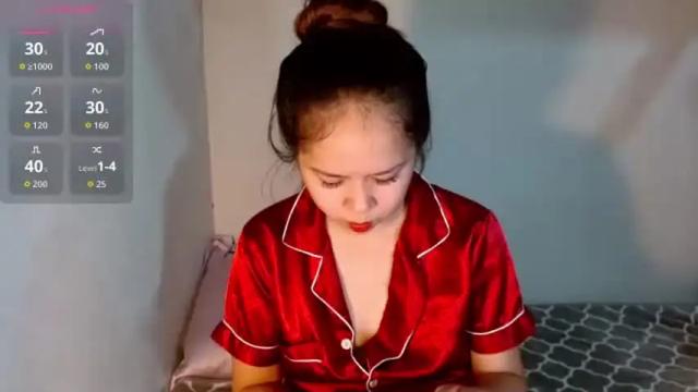 Image 2 of _ayesha19 Stream on Chaturbate on 2 months ago