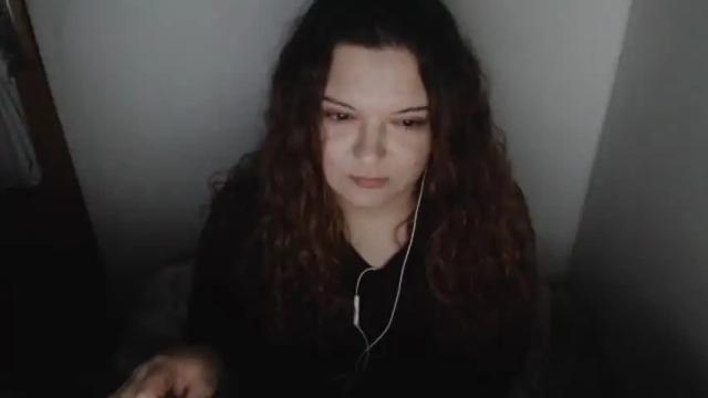 Image 10 of _bella_28 Stream on Chaturbate on 19 months ago
