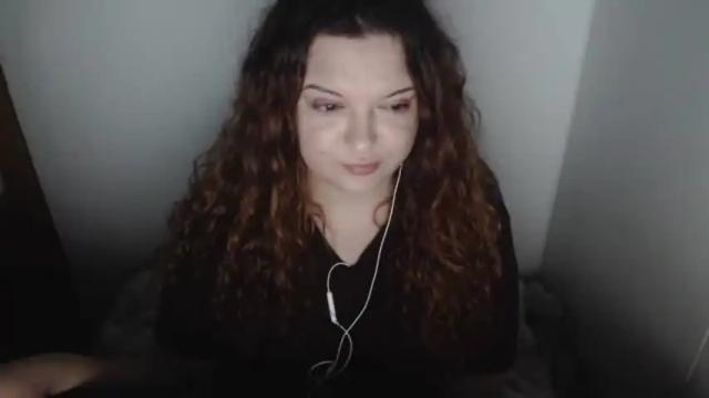 Image 7 of _bella_28 Stream on Chaturbate on 19 months ago