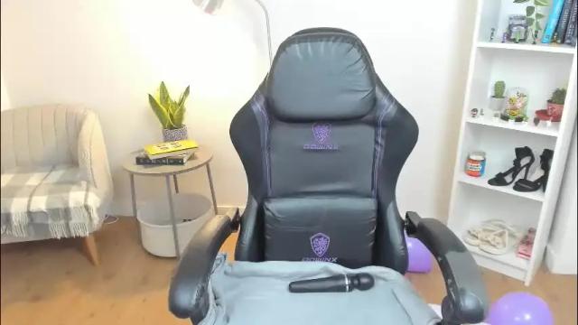 Image 7 of _bellaevans_ Stream on Chaturbate on 1 month ago