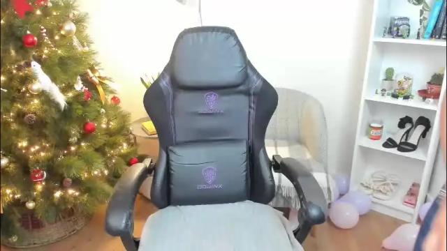 Image 6 of _bellaevans_ Stream on Chaturbate on 1 month ago