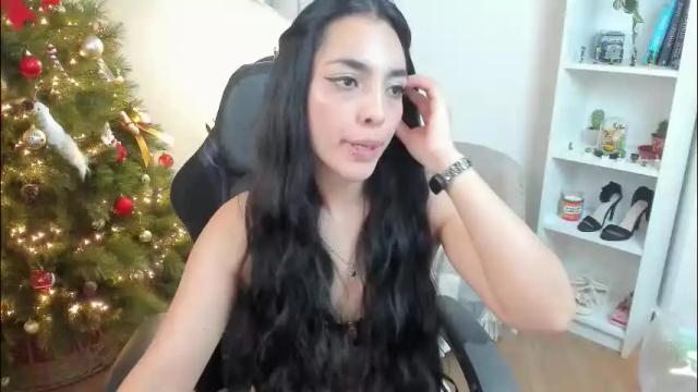 Image 7 of _bellaevans_ Stream on Chaturbate on 1 month ago