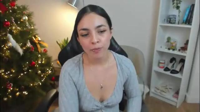 Image 12 of _bellaevans_ Stream on Chaturbate on 1 month ago
