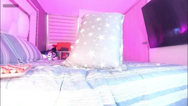 Image 8 of _bellaswwet_ Stream on Chaturbate on 19 hours ago