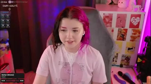 Image 2 of _biscuitty Stream on Chaturbate on 4 months ago