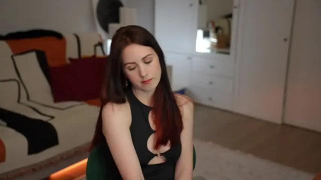 Image 4 of _blackbee_ Stream on Chaturbate on 8 days ago