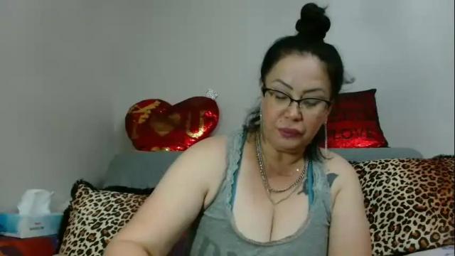 Thumbnail 3, _blue__butterfly_'s Stream at Chaturbate, 1 month ago