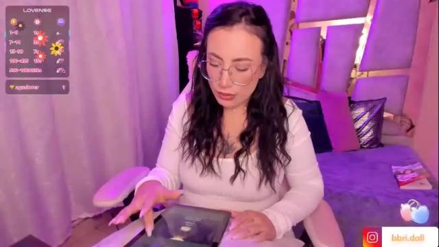 Image 4 of _briigite Stream on Chaturbate on 7 days ago