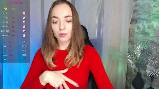 Image 12 of _c_a_r_o_l_e_e_n_a_ Stream on Chaturbate on 19 months ago