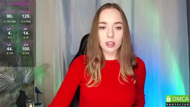 Image 2 of _c_a_r_o_l_e_e_n_a_ Stream on Chaturbate on 19 months ago