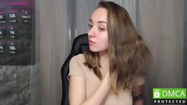 Image 2 of _c_a_r_o_l_e_e_n_a_ Stream on Chaturbate on 18 months ago