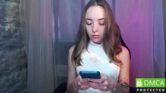Image 8 of _c_a_r_o_l_e_e_n_a_ Stream on Chaturbate on 17 months ago