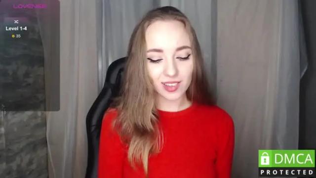 Image 3 of _c_a_r_o_l_e_e_n_a_ Stream on Chaturbate on 17 months ago