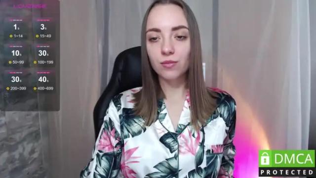 Image 7 of _c_a_r_o_l_e_e_n_a_ Stream on Chaturbate on 15 months ago