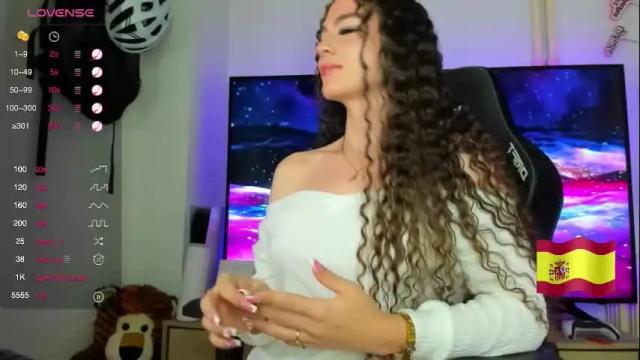 Image 4 of _candy_alaia_ Stream on Chaturbate on 26 days ago