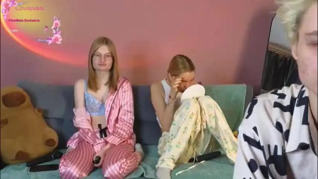 Image 2 of _capybara0_0 Stream on Chaturbate on 1 month ago