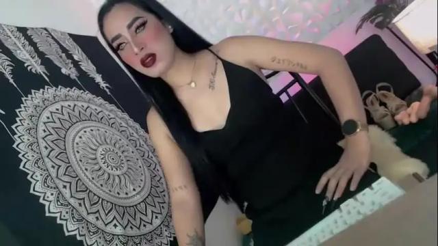 Image 4 of _caroline69 Stream on Chaturbate on 17 days ago