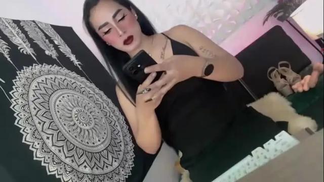 Image 7 of _caroline69 Stream on Chaturbate on 17 days ago