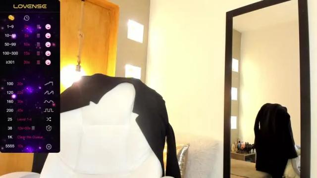 Image 12 of _cataleya_27 Stream on Chaturbate on 16 months ago