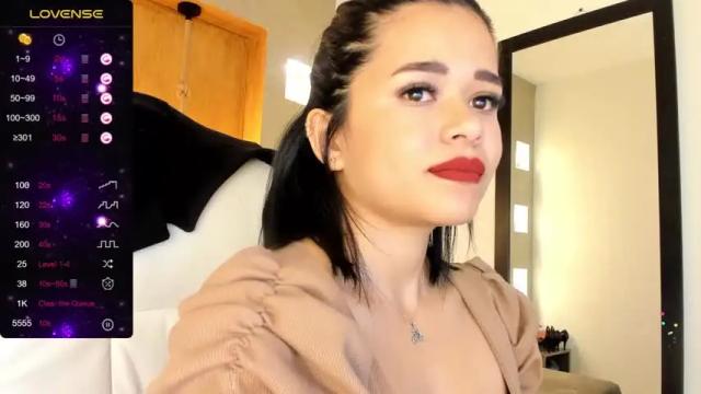 Image 4 of _cataleya_27 Stream on Chaturbate on 16 months ago
