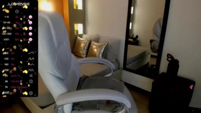 Image 4 of _cataleya_27 Stream on Chaturbate on 16 months ago