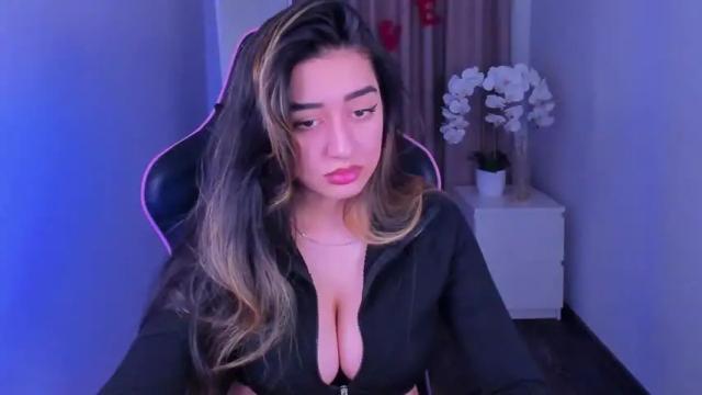 Image 6 of _celine___ Stream on Chaturbate on 14 months ago