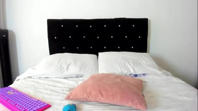 Image 2 of _cereza_ Stream on Chaturbate on 1 month ago