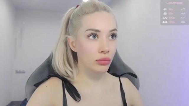 Image 6 of _chatur_babe Stream on Chaturbate on 13 months ago