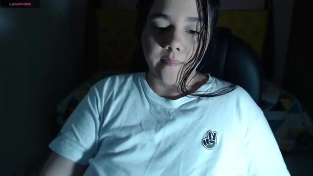 Image 4 of _chelsea_24 Stream on Chaturbate on 17 months ago