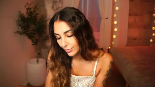 Image 4 of _cherry_crush Stream on Chaturbate on 18 months ago
