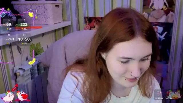 Image 4 of _chlo_e Stream on Chaturbate on 2 months ago