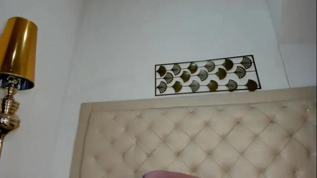 Image 8 of _chloe_adams Stream on Chaturbate on 1 month ago