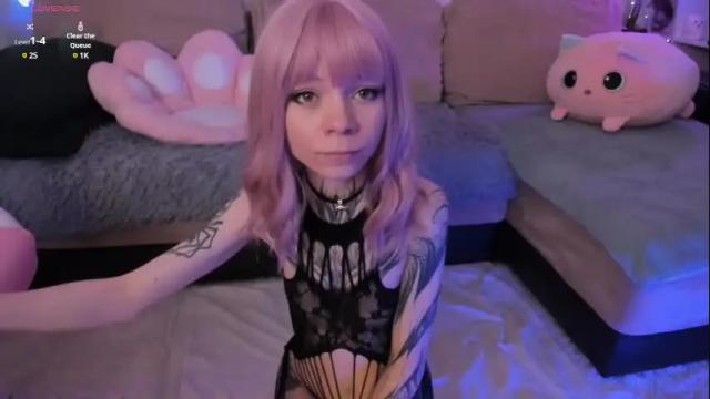 Image 4 of _chloesweeet_ Stream on Chaturbate on 1 month ago