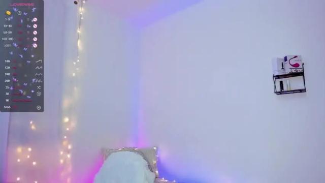 Image 6 of _cinderella_little Stream on Chaturbate on 15 months ago