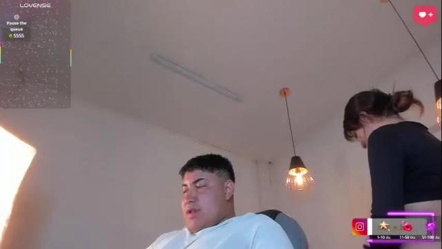 Image 7 of _cloe_n_billy_ Stream on Chaturbate on 8 months ago