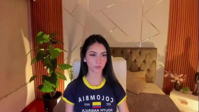 Image 4 of _coraliinee_ Stream on Chaturbate on 7 days ago