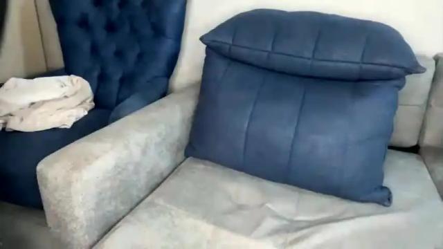 Image 3 of _crystal_moon_1 Stream on Chaturbate on 13 months ago