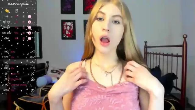 Image 4 of _cummotion_ Stream on Chaturbate on 22 months ago