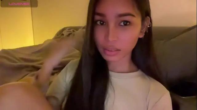 Image 2 of _cumonu69_ Stream on Chaturbate on 21 days ago