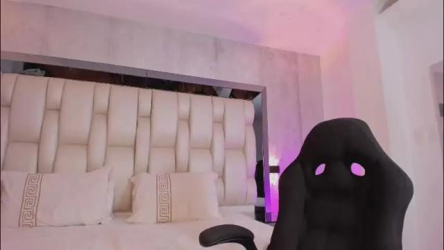 Thumbnail 2, _curly_girl_'s Stream at Chaturbate, 1 month ago
