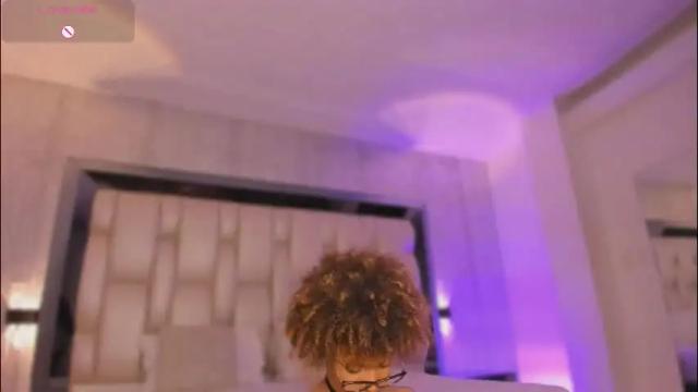 Image 6 of _curly_girl_ Stream on Chaturbate on 1 month ago