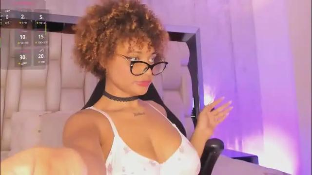 Thumbnail 1, _curly_girl_'s Stream at Chaturbate, 1 month ago