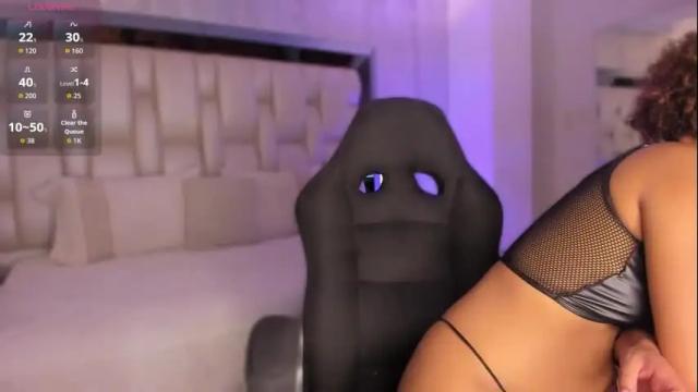 Image 4 of _curly_girl_ Stream on Chaturbate on 1 month ago