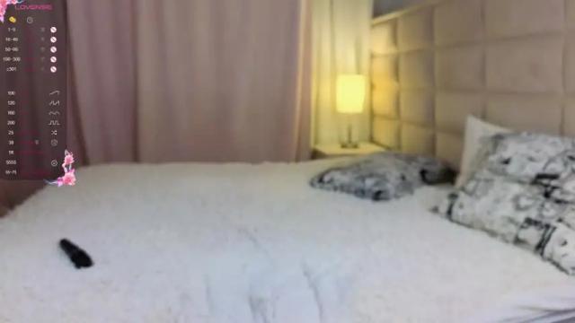Image 10 of _curlydream_ Stream on Chaturbate on 1 month ago